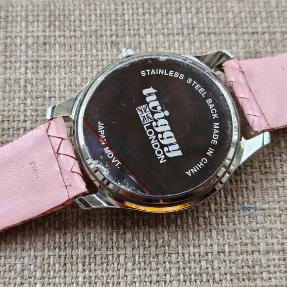 Twiggy London Wristwatch Pink Leather Strap White Face Quartz Analog Wrist Watch - Picture 10 of 12